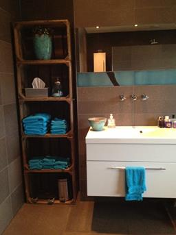 kalkoen koper Volgen Handdoeken opbergen in de badkamer - Interieur Inspiratie