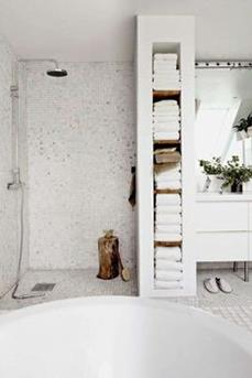 Haarvaten wiel tabak Handdoeken opbergen in de badkamer - Interieur Inspiratie