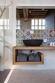 kitchenwalls_behang_badkamer_portugal
