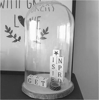 zwart wit wonen stolp