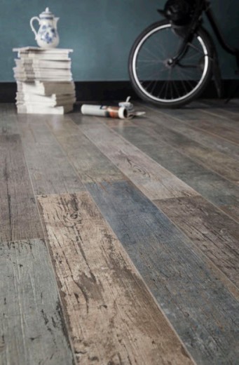 blauw interieur vloer